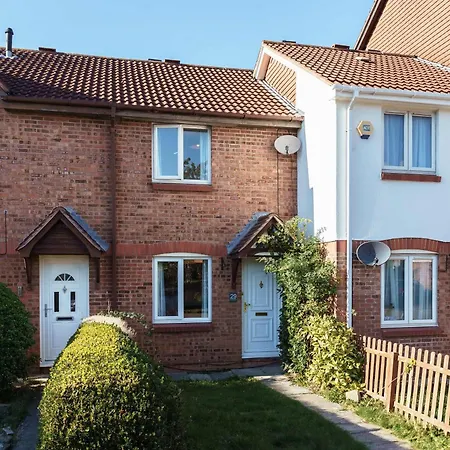 بيت للعطل Burden Close Two Bedroom House With Garden بريستول