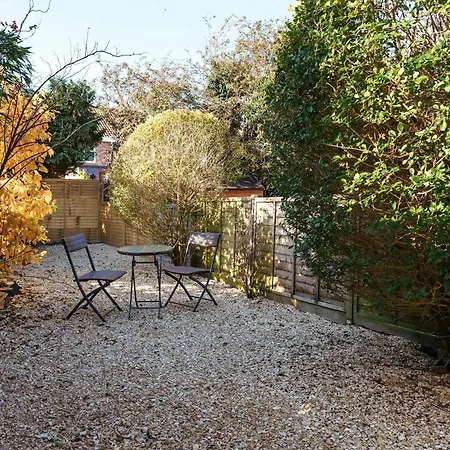 Burden Close Two Bedroom House With Garden Feriehus Bristol