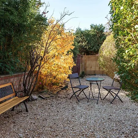 Ferienhaus Burden Close Two Bedroom House With Garden Bristol