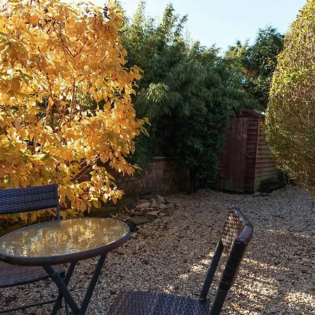 Burden Close Two Bedroom House With Garden Semesterbostad Bristol